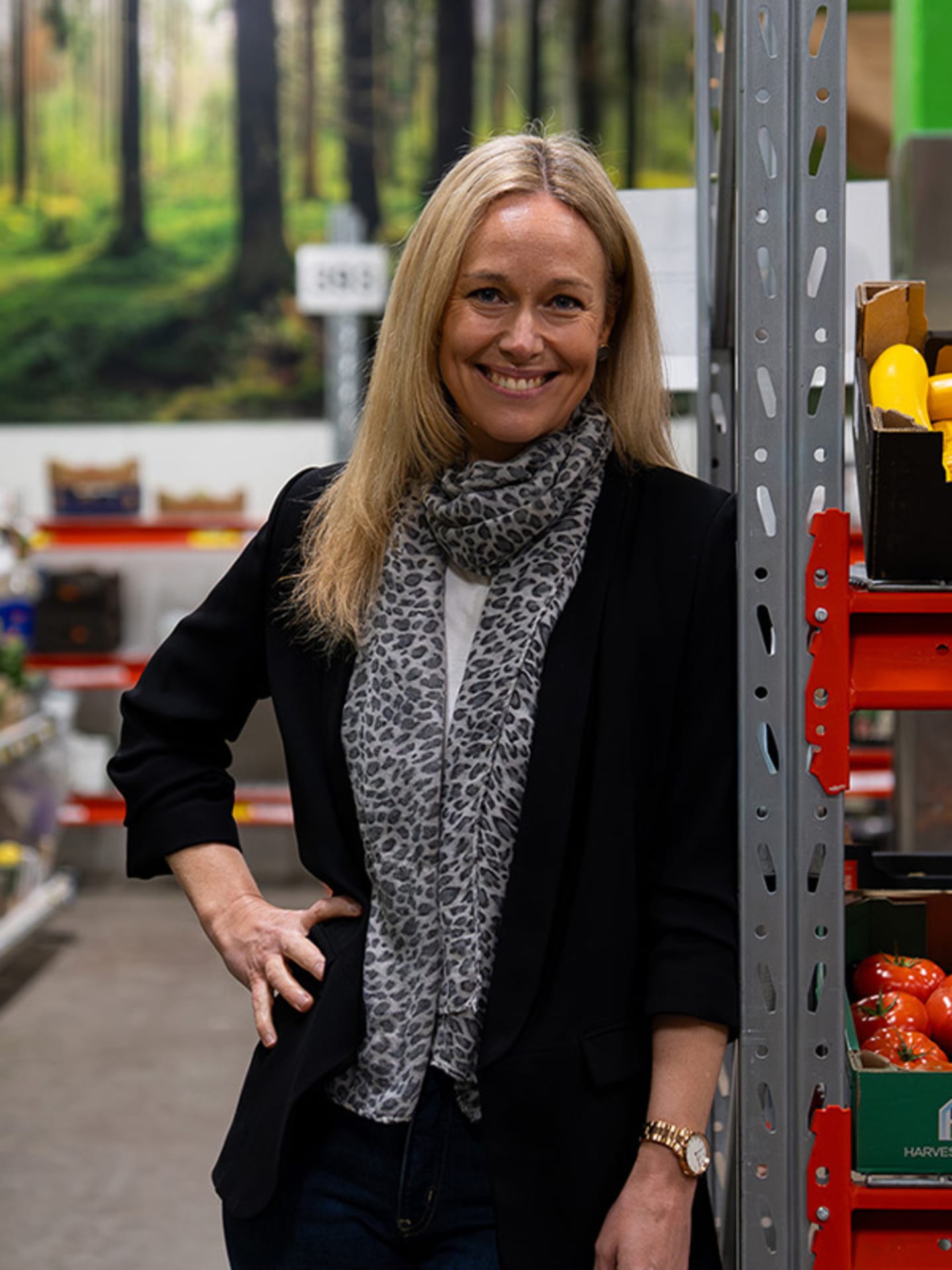 Det jag tycker är speciellt med Grönsakshallen är närheten – till råvaran, till producenterna och framför allt till våra kunder. Vi ska vara en specialist som lyssnar, kan sitt sortiment och förstår att behoven i ett kök kan förändras snabbt. Det är den relationen jag vill att våra kunder ska känna varje dag.