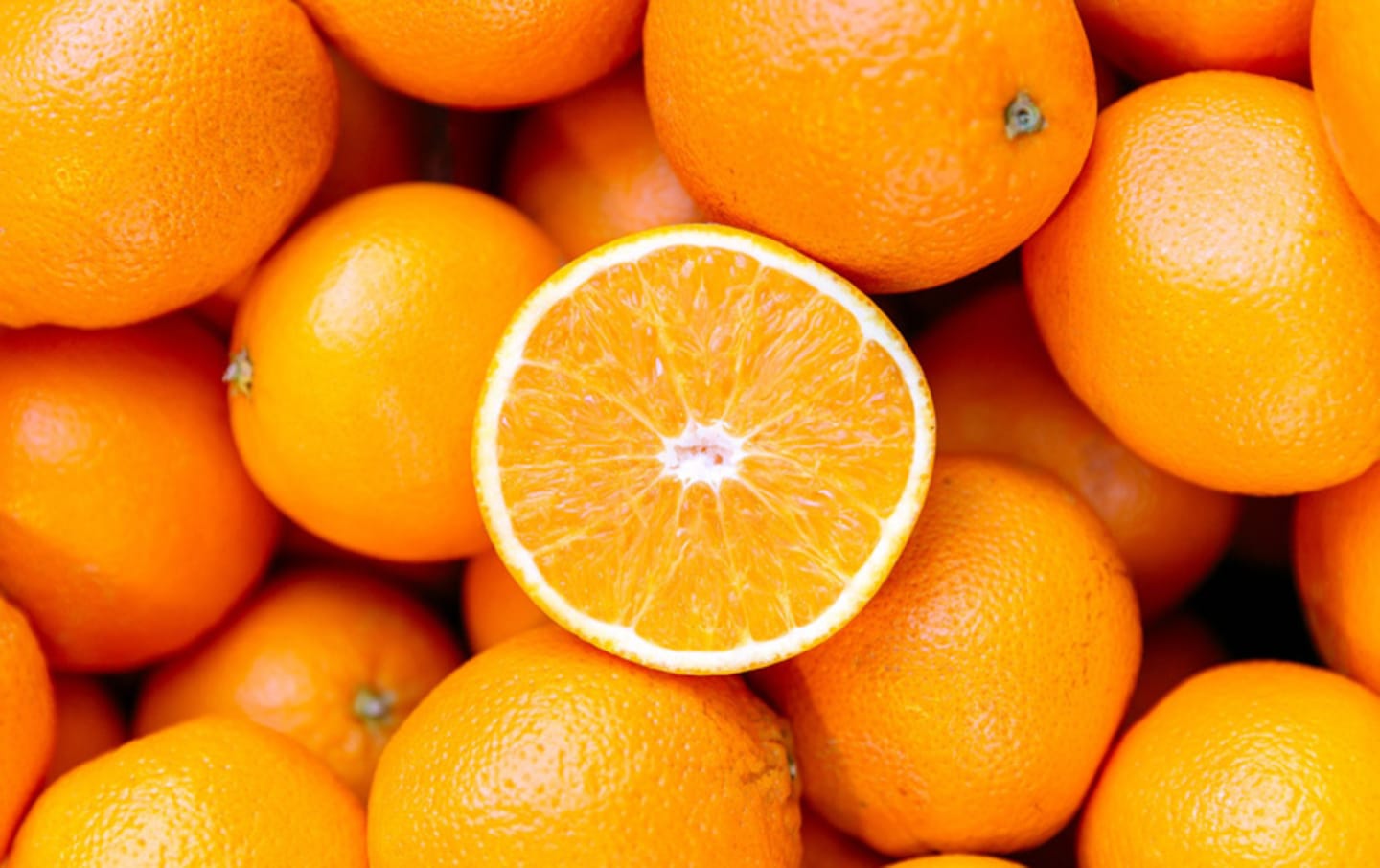 Videominiatyr: 1/4 Video med preview i en Teaser Container